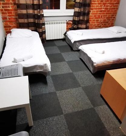 Hostel Warszawa-Ursus ภายนอก รูปภาพ