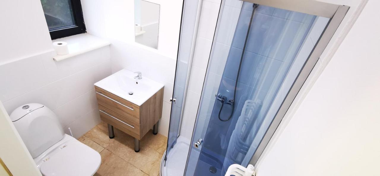 Hostel Warszawa-Ursus ภายนอก รูปภาพ