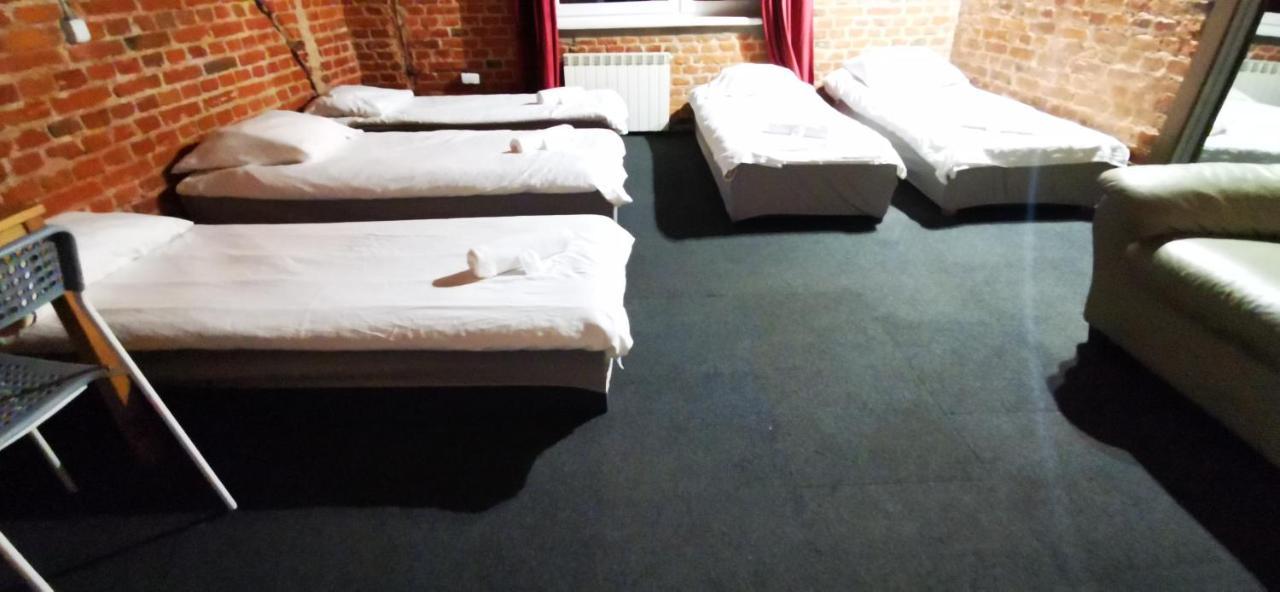 Hostel Warszawa-Ursus ภายนอก รูปภาพ