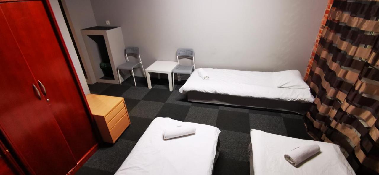 Hostel Warszawa-Ursus ภายนอก รูปภาพ