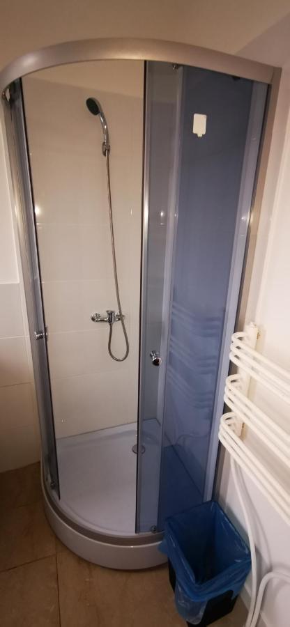 Hostel Warszawa-Ursus ภายนอก รูปภาพ